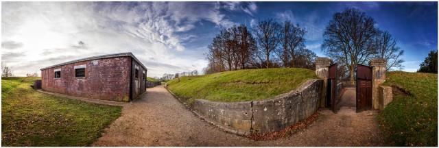 Reigate-Pano